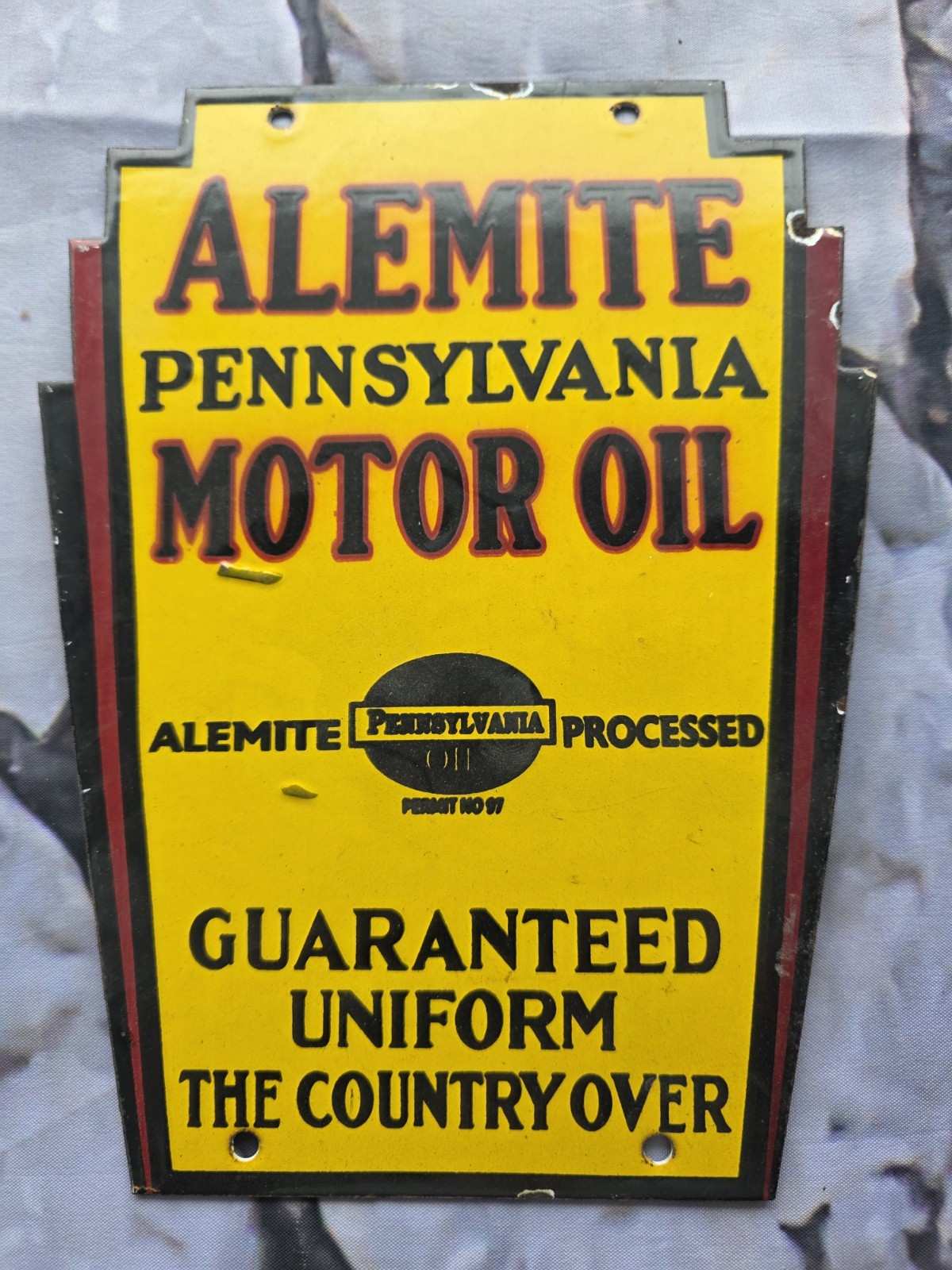 RARE 1950’S ALEMITE PENNSYLVANIA MOTOR OIL PORCELAIN SIGN 10″×8.5″.