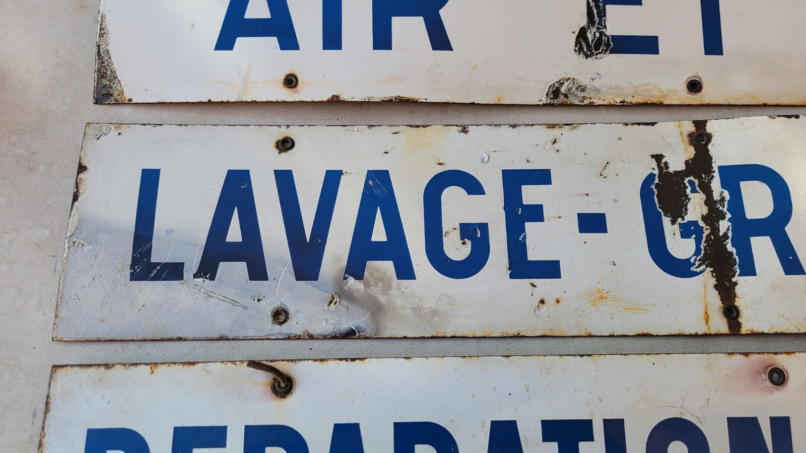 RARE 3 SIGN ORIGINAL ENAMEL 60’s french VITRACIER NEUHAUS 1963 MADE IN FRANCE