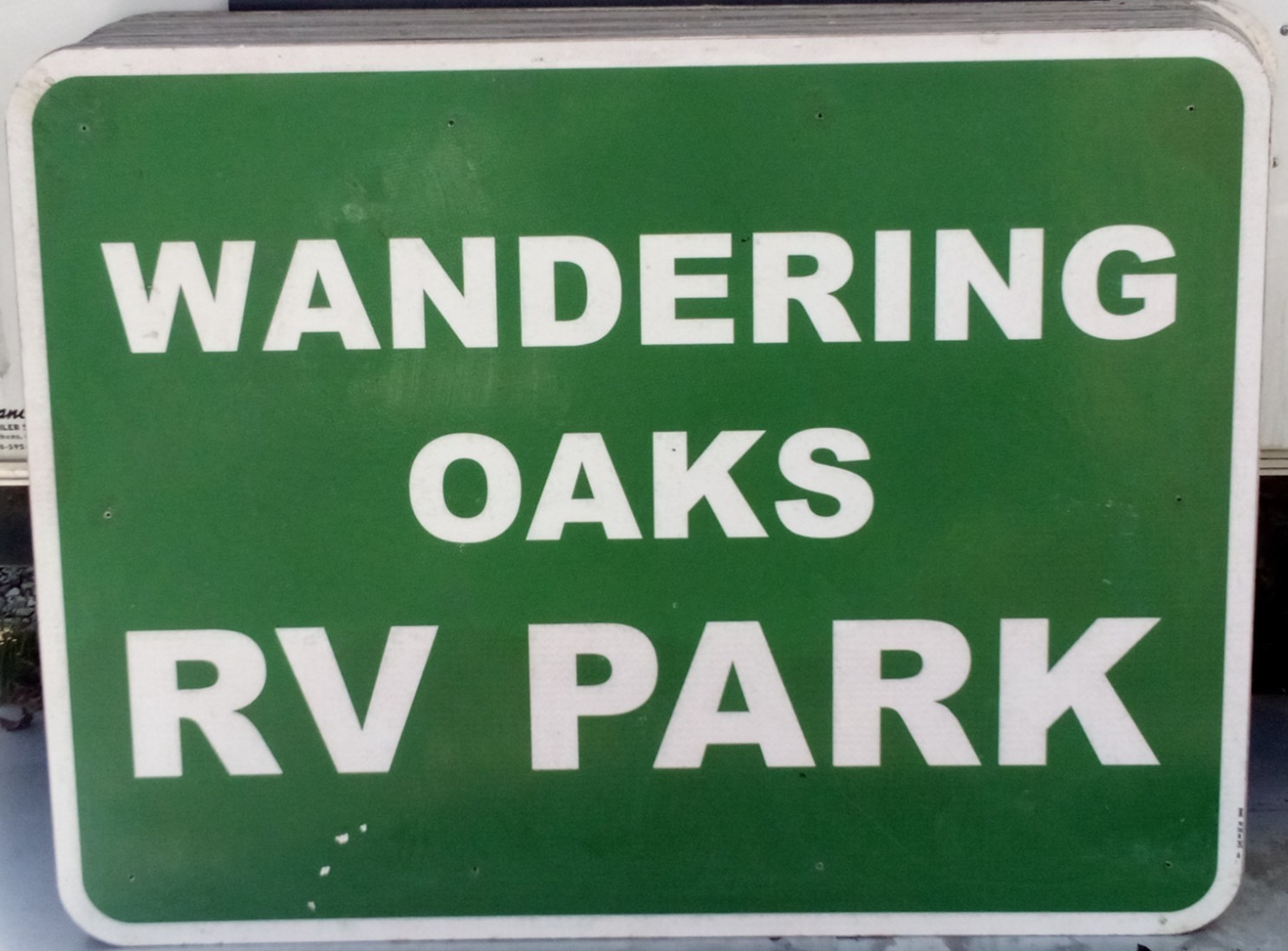AUTHENTIC RETIRED ADVERTISING HWY EXIT SIGN WANDERING OAKS RV PARK 48X36 A78