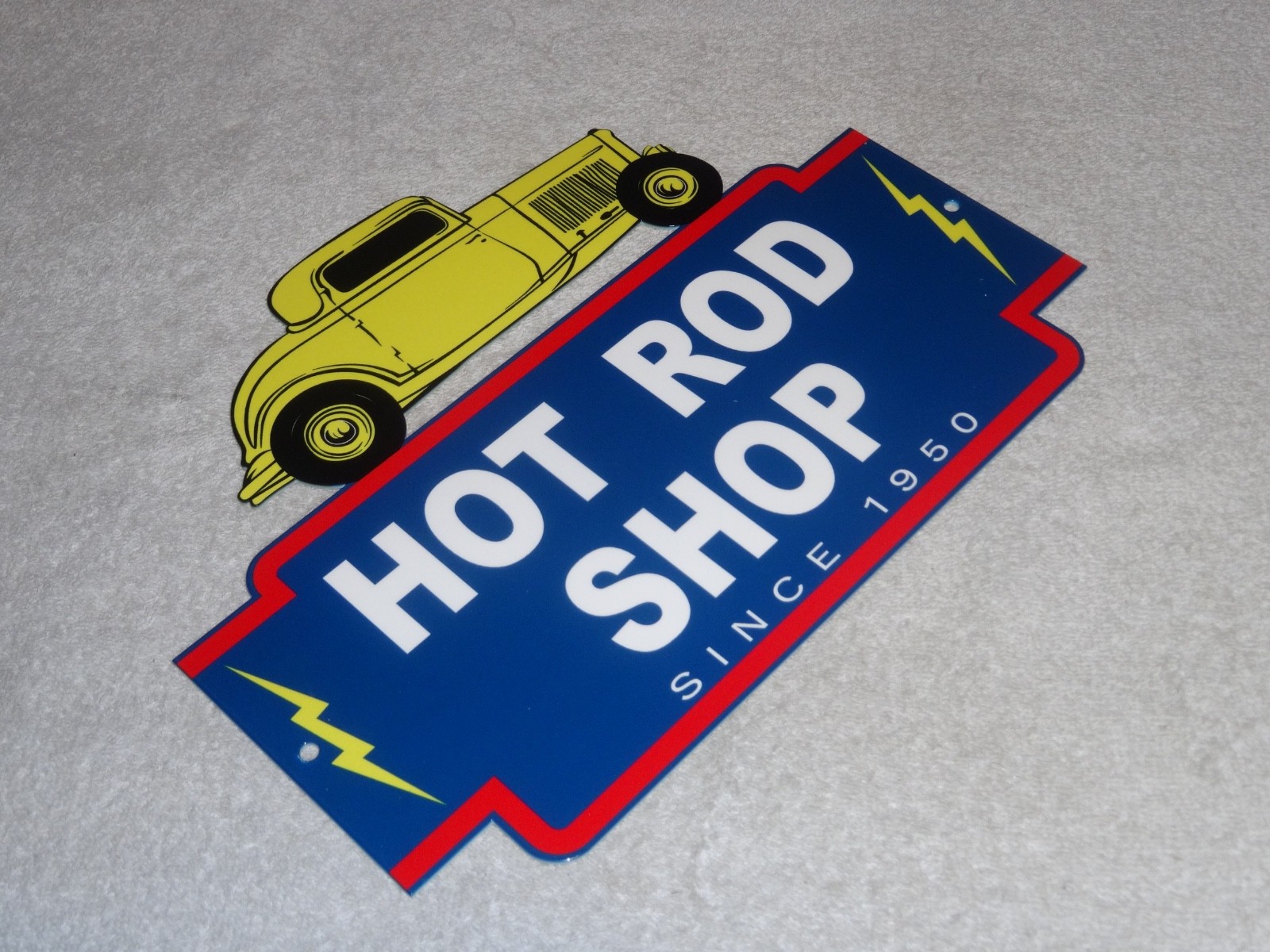 VINTAGE 1950 HOT ROD SHOP AUTO PARTS LIGHTNING 12″ METAL CAR GASOLINE & OIL SIGN