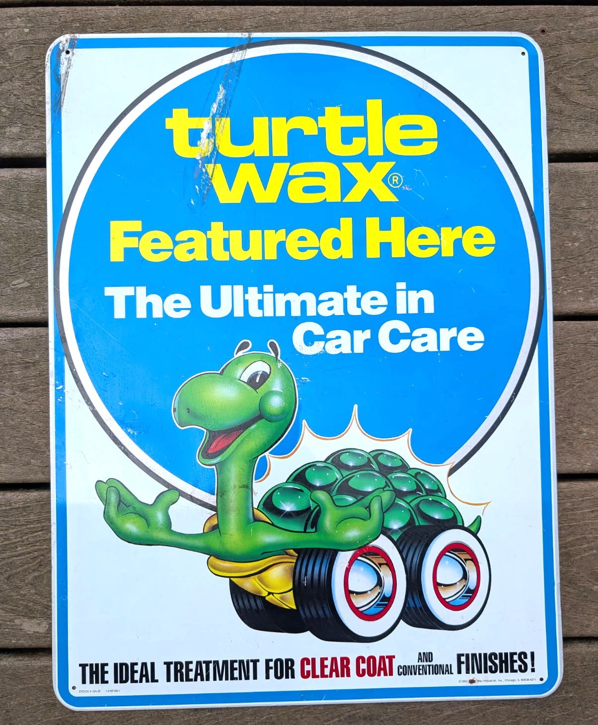 VINTAGE TURTLE WAX “Featured Here” metal dealer sign 24″