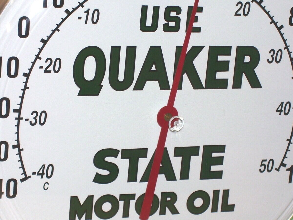 QUAKER STATE MOTOR OIL – GAS GASOLINE Auto Repair Shop THERMOMETER SIGN Made USA