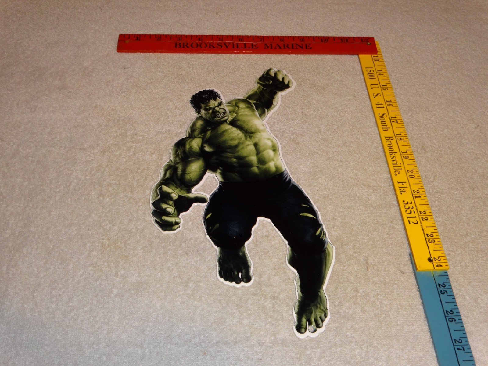 VINTAGE THE INCREDIBLE HULK BRUCE BANNER 13″ ENAMEL METAL MARVEL COMIC HERO SIGN
