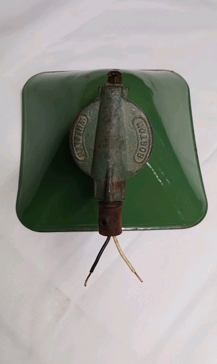 1930s Boston Wheeler 10″ Green Porcelain Industrial Vintage Light