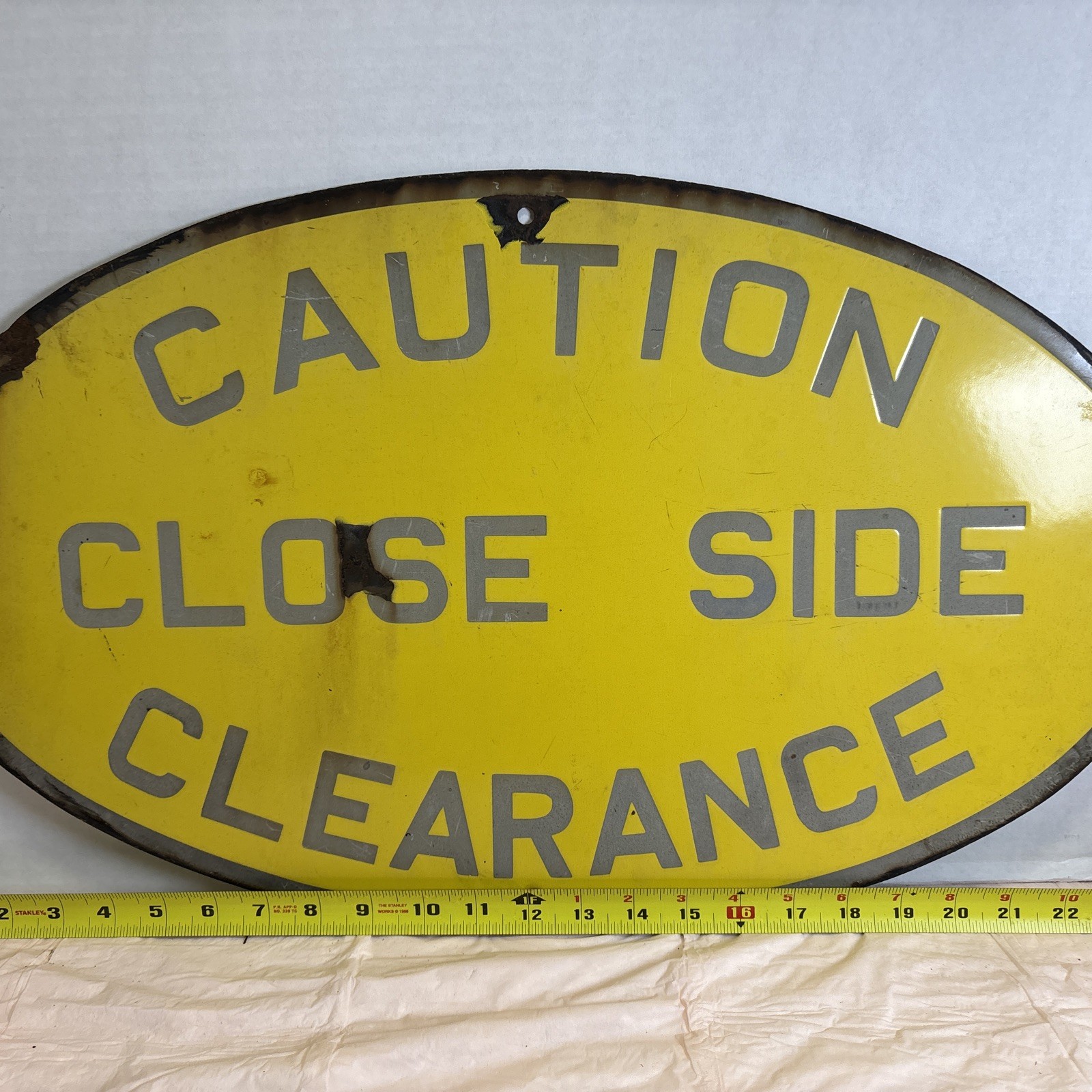 Vintage Railroad Caution Close Side Clearance Sign 24×14 Metal Oval