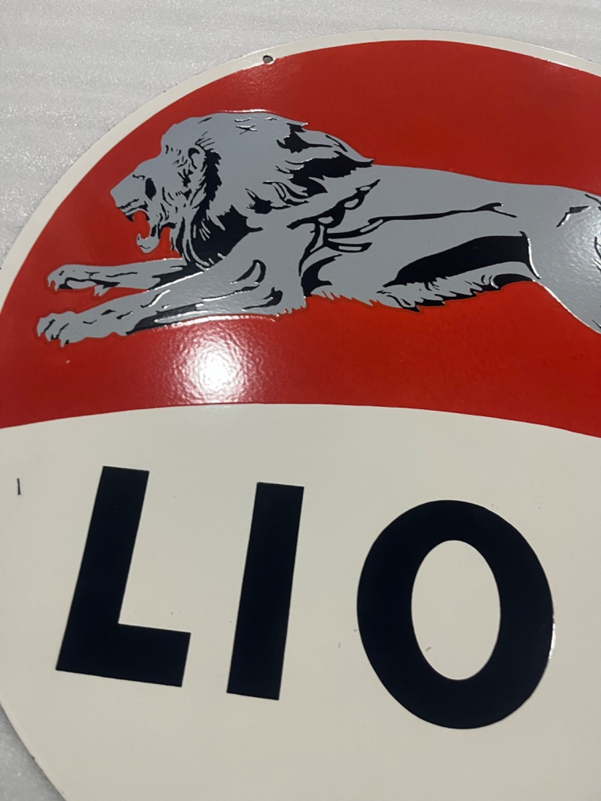 LION PORCELAIN ENAMEL GAS & OIL SIGN 30″ DSP.