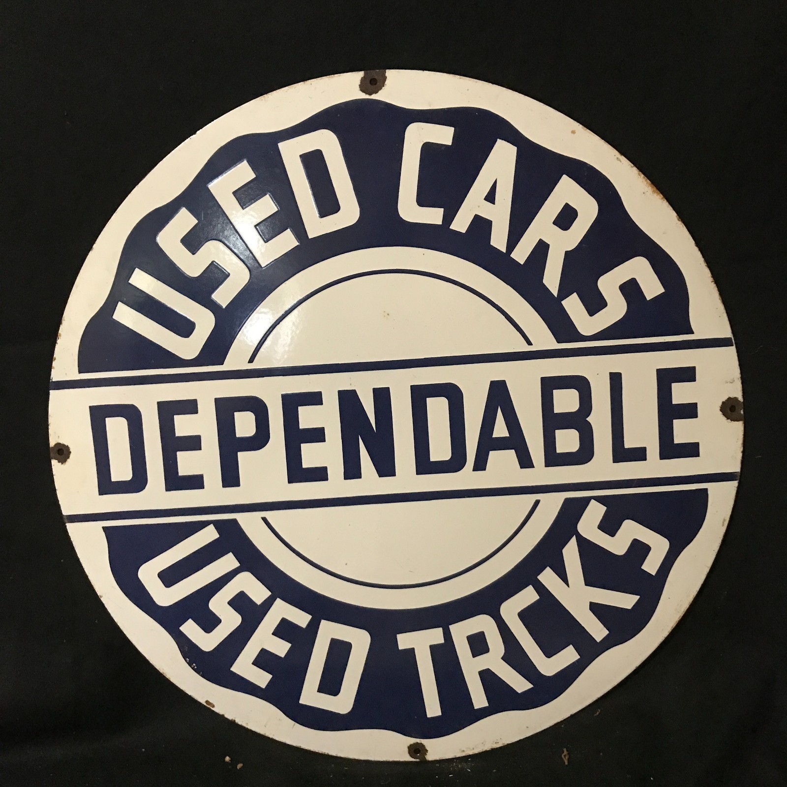 DEPENDABLE USED TRUCKS ADVERTISING PORCELAIN ENAMEL SIGN 30 IN ROUND SS