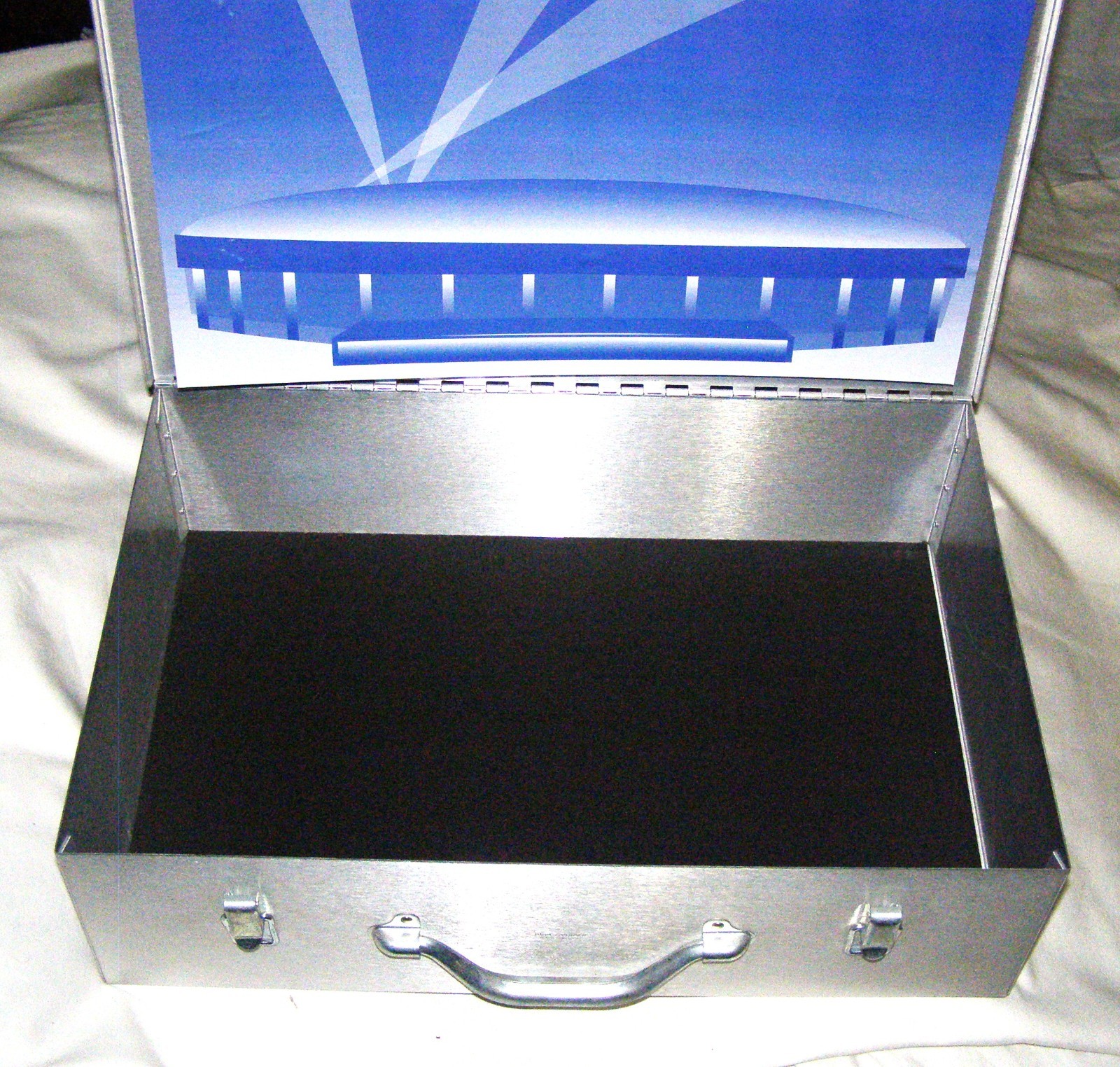 Vintage Grumman Aluminum hinge Metal Box 12″ 18″ x 5″ for Nassau Colisseum