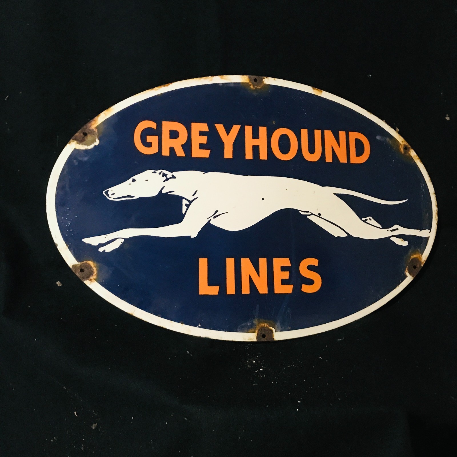 GREYHOUND LINES GAS STATION PORCELAIN ENAMEL SIGN 24 X16 IN SS