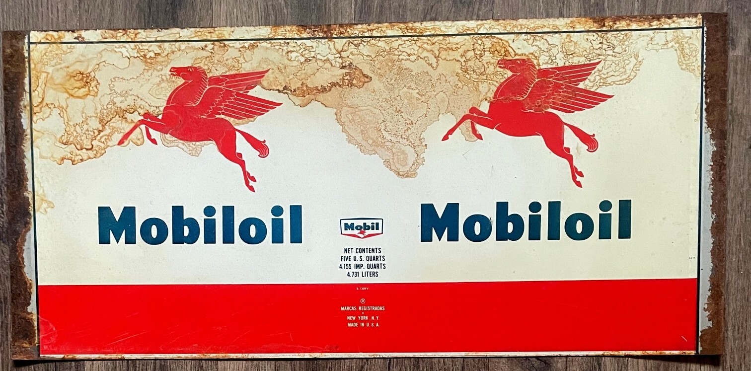 Vintage Mobil Oil Can Pattern Sign