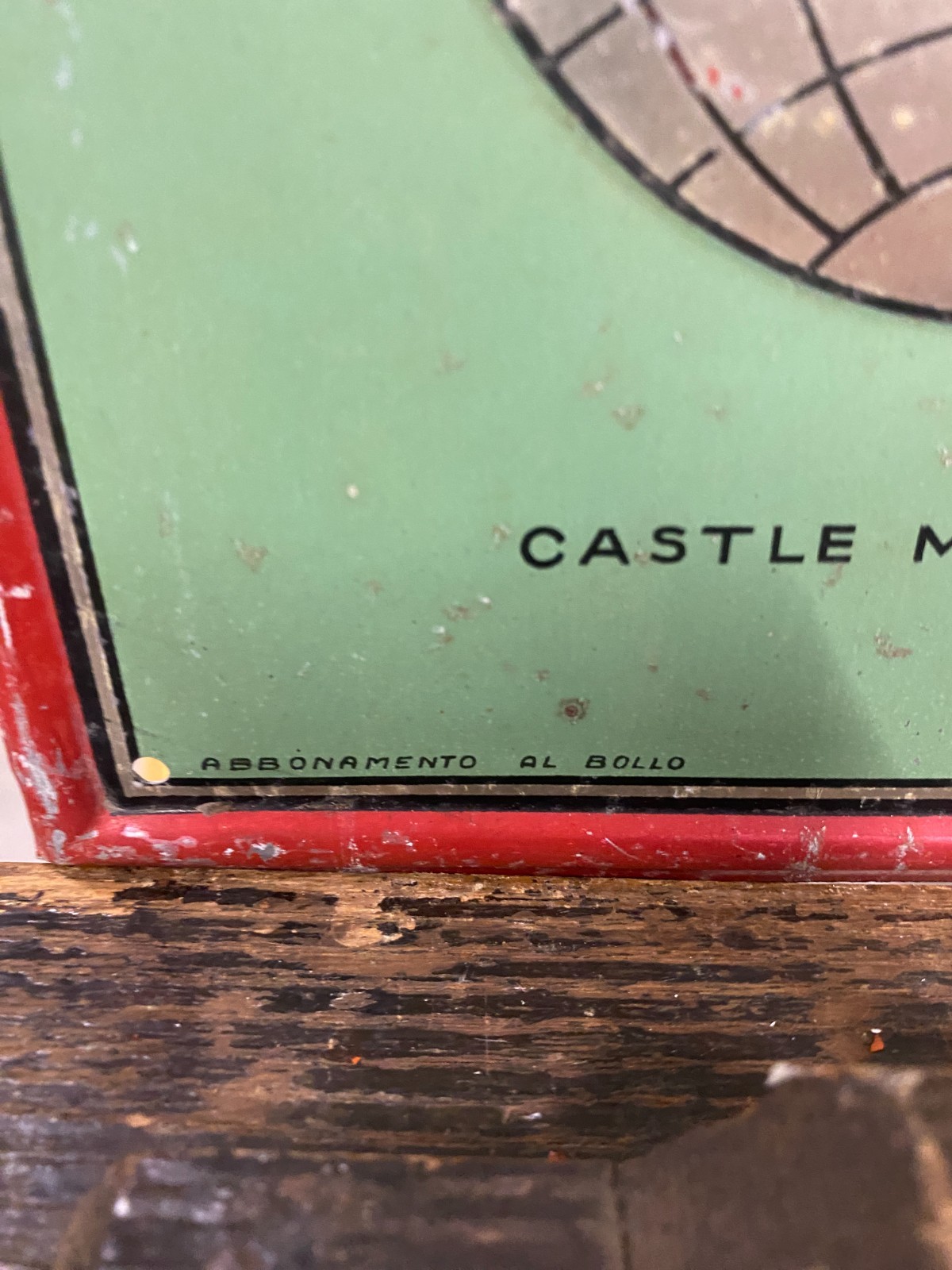RARE Vintage CASTLE Motor Oil Aluminum Metal Sign GAS OIL 19 1/2′ x 9 1/2″