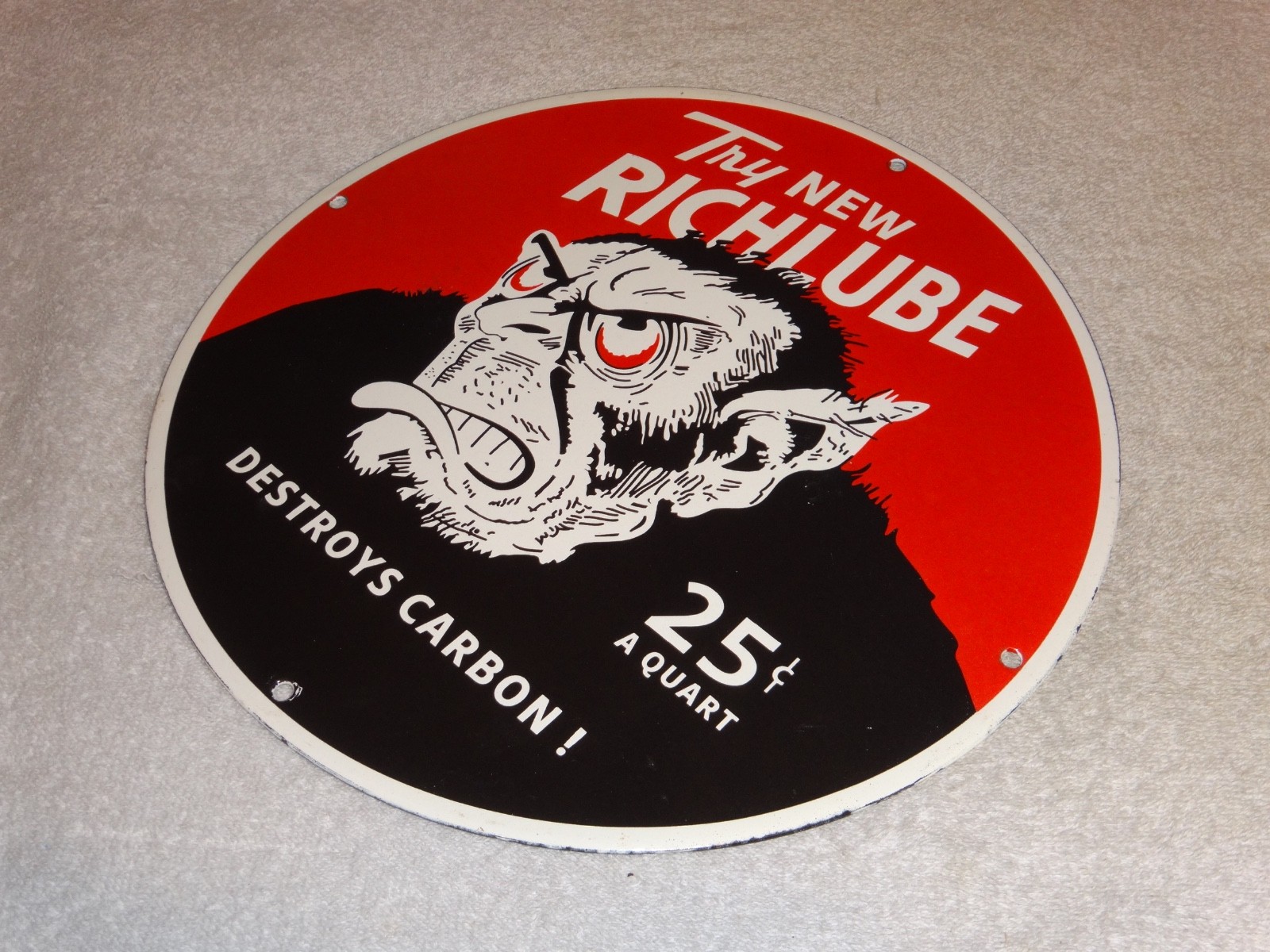 VINTAGE RICHLUBE MONKEY 25 c QUART APE 11 3/4″ PORCELAIN METAL GASOLINE OIL SIGN