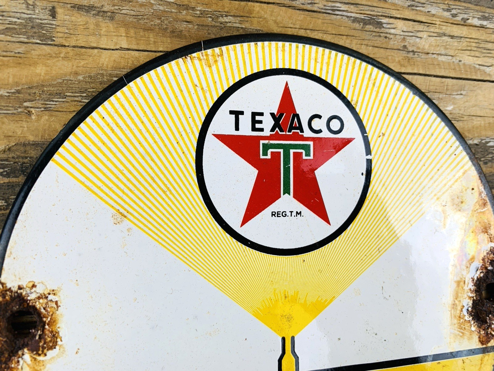 VINTAGE 6″ TEXACO FUEL CHIEF 1 OIL PORCELAIN SERVICE GASOLINE ADVERTISING SIGN