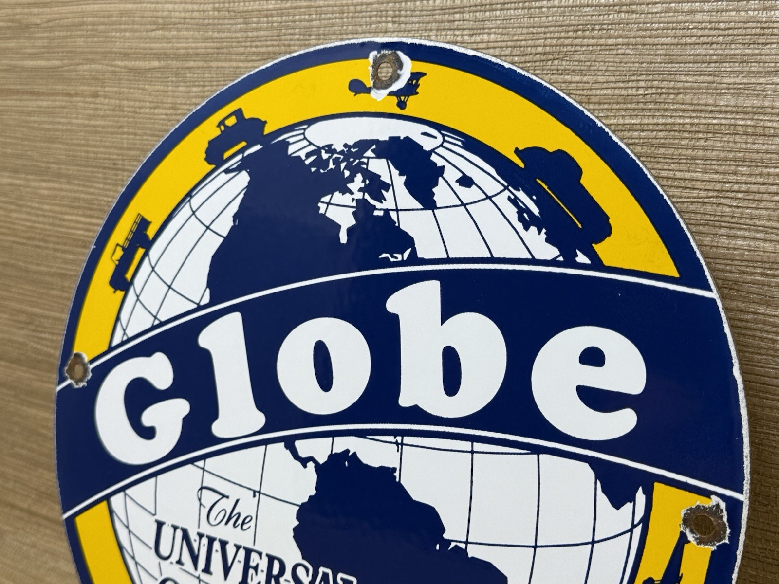 VINTAGE GLOBE GASOLINE PORCELAIN SIGN SERVICE STATION UNIVERSAL OIL GAS