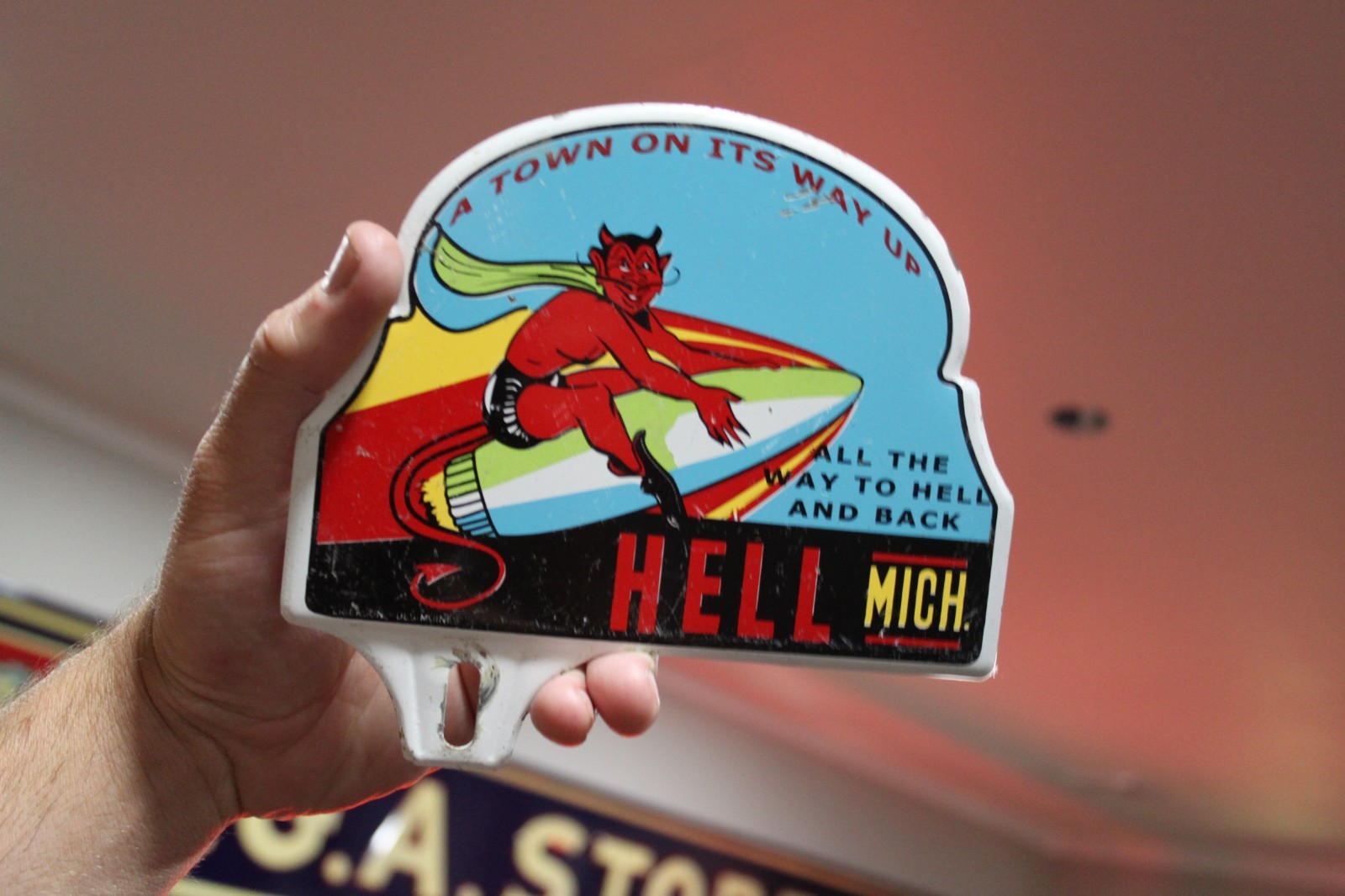 RARE 1950s HELL MICHIGAN SATAN ROCKET STAMPED PAINTED METAL PLATE TOPPER SIGN
