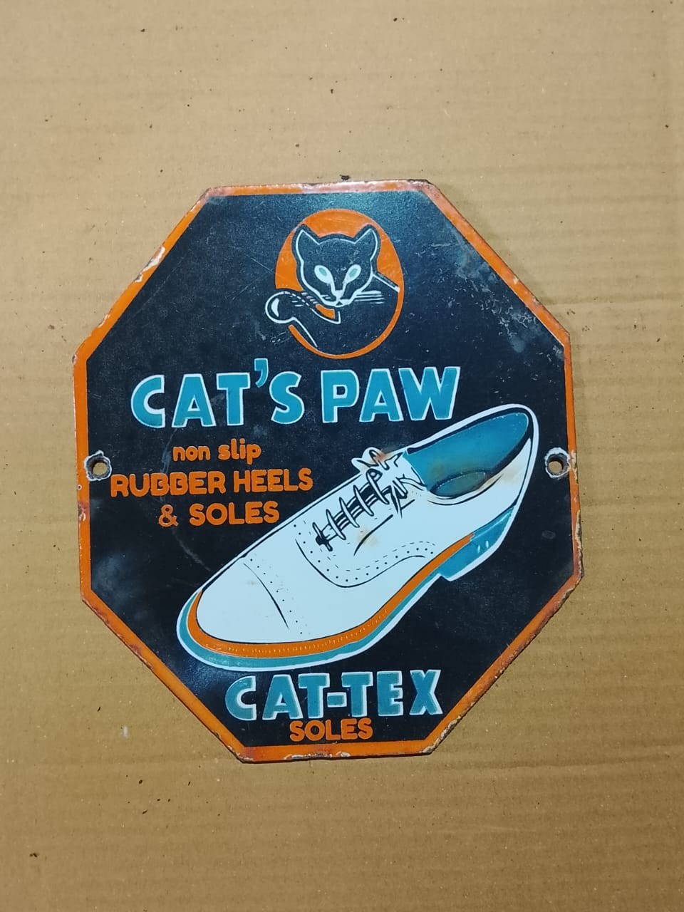 PORCELAIN CAT’S PAW ENAMEL SIGN 8×8 INCHES
