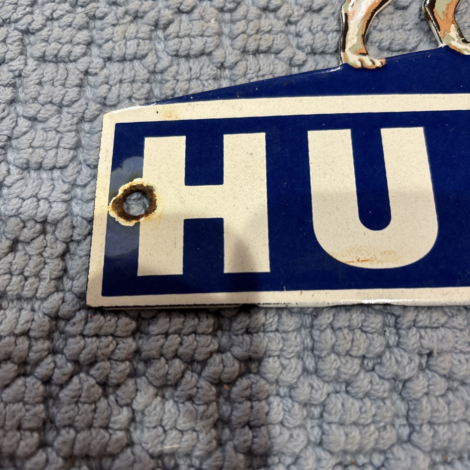Vintage HEAVY STEEL Enamel Husky Tires Advertising Sign 8” A1