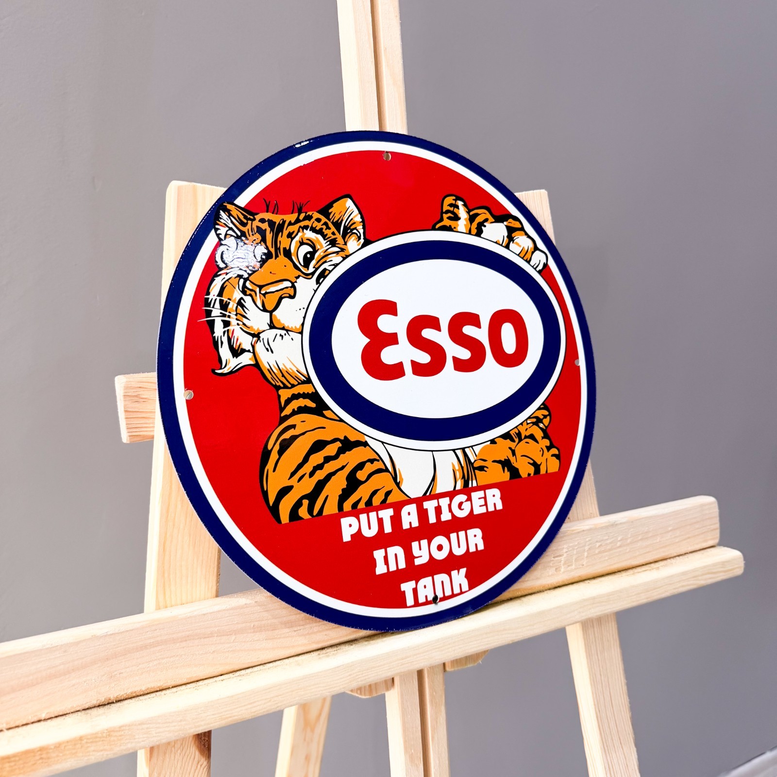 Esso Put a Tiger in Your Tank Red Vintage Metal Sign – 30 cm / 11.8”