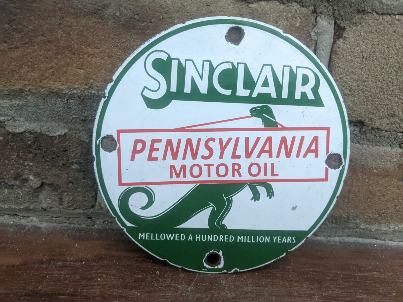 VINTAGE SINCLAIR PORCELAIN GAS STATION FUEL PUMP DOOR SIGN 5″ PENNSYLANIA