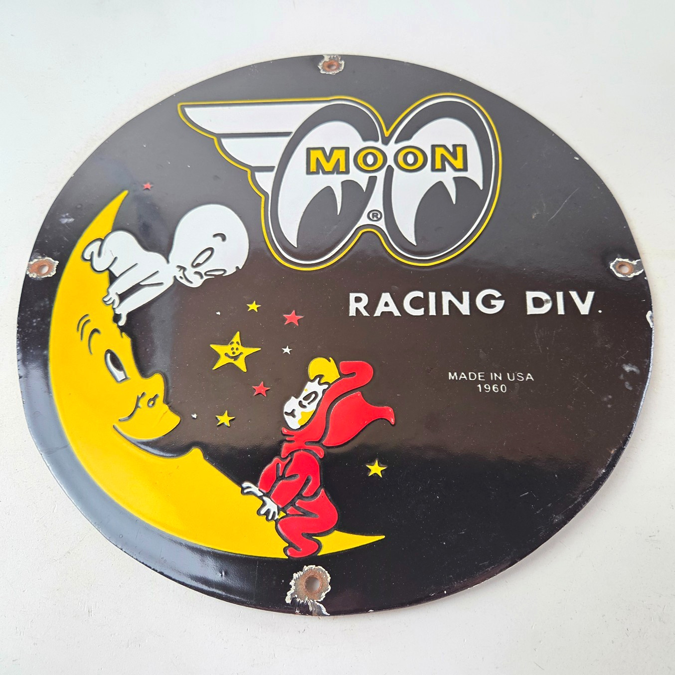 Vintage Moon Eyes Sign – Speed Equipment Casper Auto Porcelain Gas Pump Sign