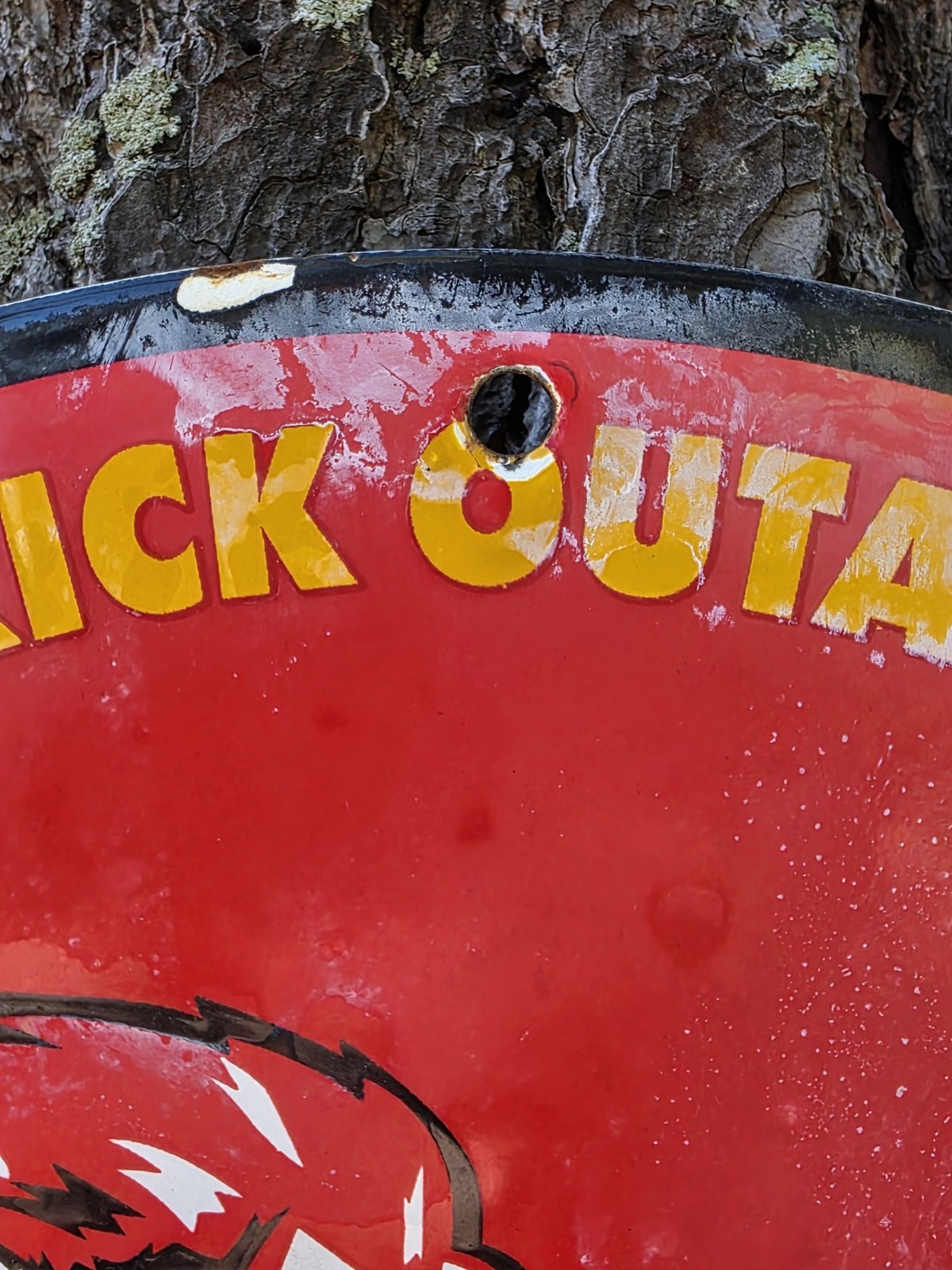 VINTAGE GILMORE PORCELAIN SIGN – YOU’LL GET A KICK OUTA RED LION GAS 12″