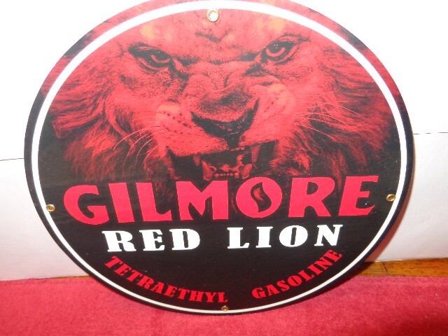 11 1/2 in GILMORE RED LION GAS. ADV. SIGN HEAVY DIE CUT METAL PORCELAIN # S 129