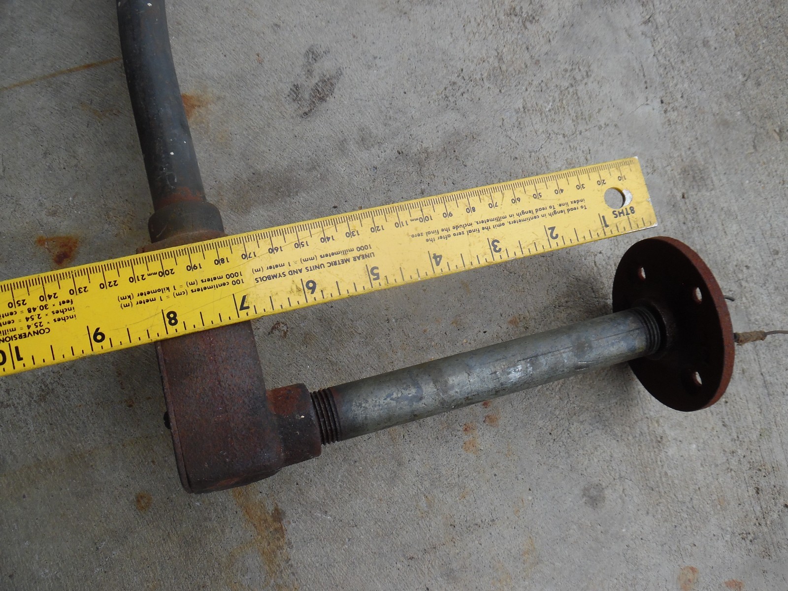 Vtg 44″ Sentinel Wheeler Gooseneck Sign Light Industrial Gas Station Pole