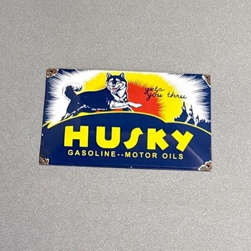 VINTAGE 12” DOMED HUSKY DOG PORCELAIN SIGN CAR OIL GAS TRUCK MOTORCYCLE