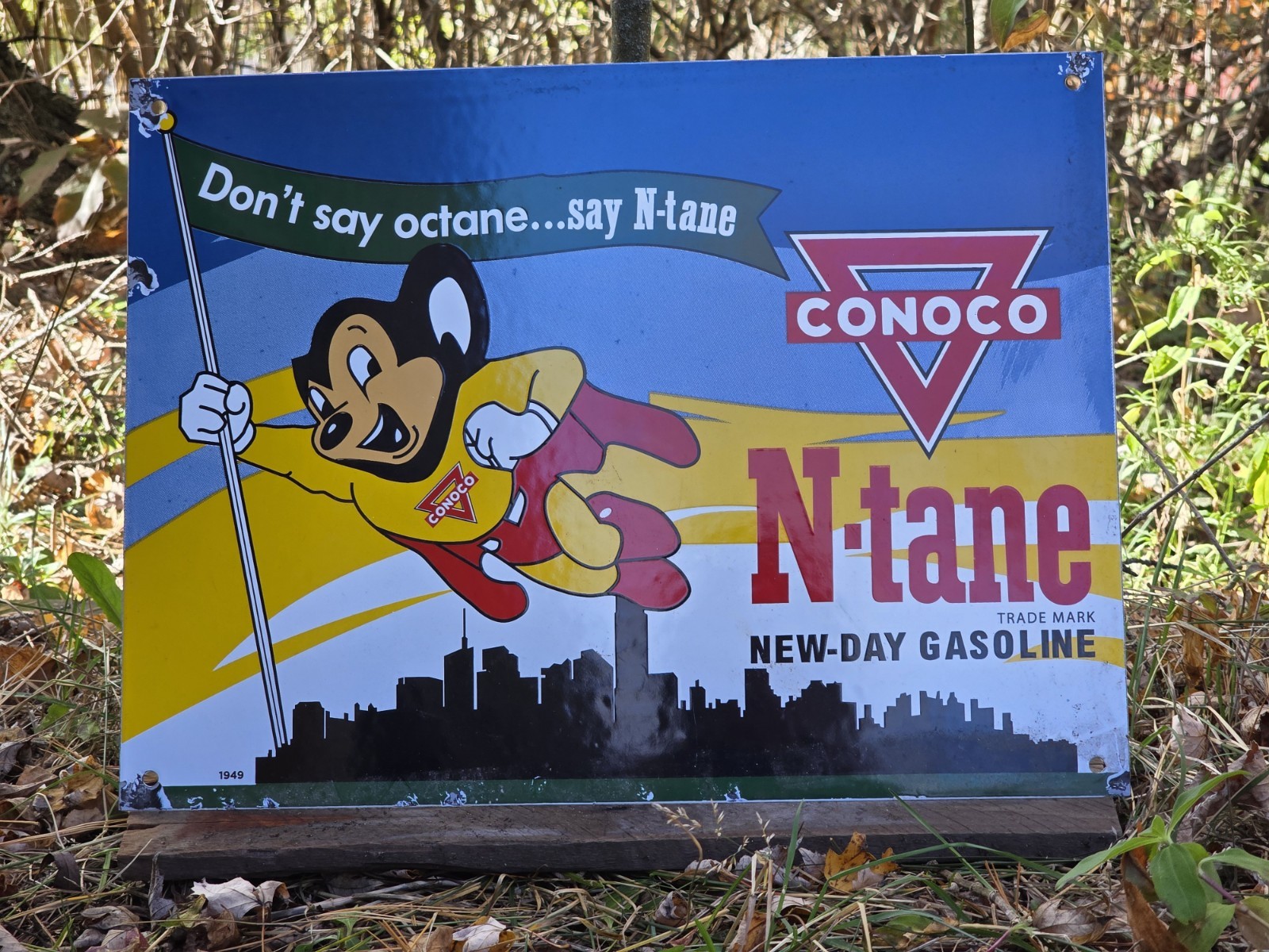 VINTAGE 1966 CONOCO N-TANE NEW DAY GASOLINE PORCELAIN SIGN 16″x12″!