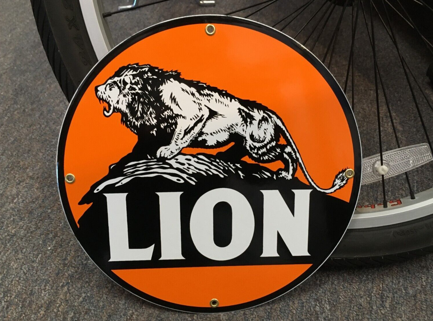 LION GASOLINE top QUALITY porcelain coated 18 GAUGE steel SIGN