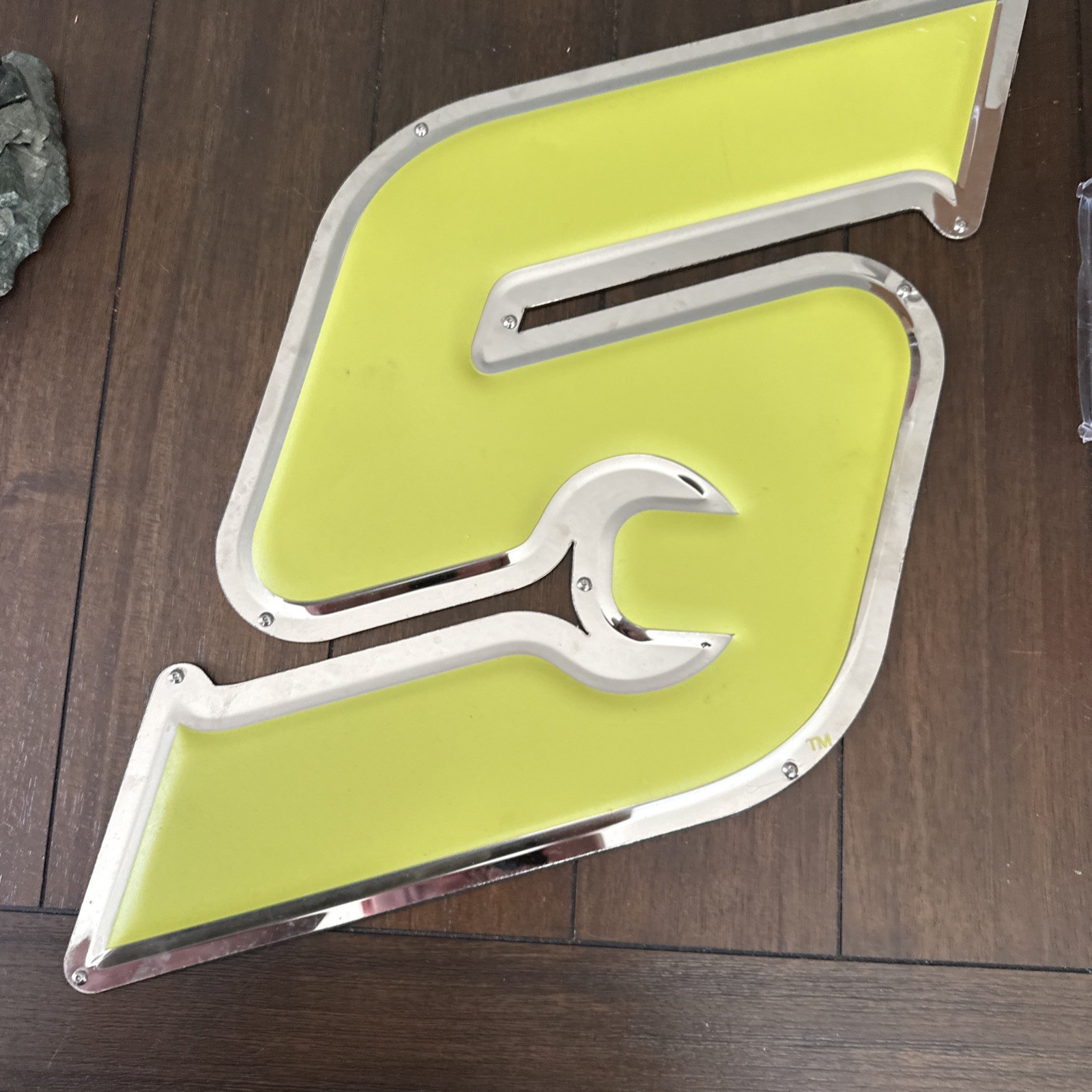 Snap-On Tools Wrench “S” HIVIZ Logo Wall Hanging Sign