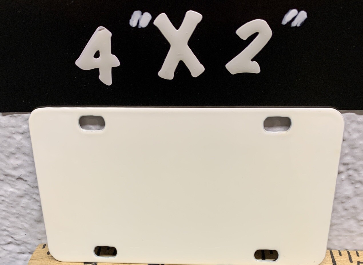 Wylie The Coyote & The Roadrunner Bicycle Plate Metal Sign Cartoon Character Gas