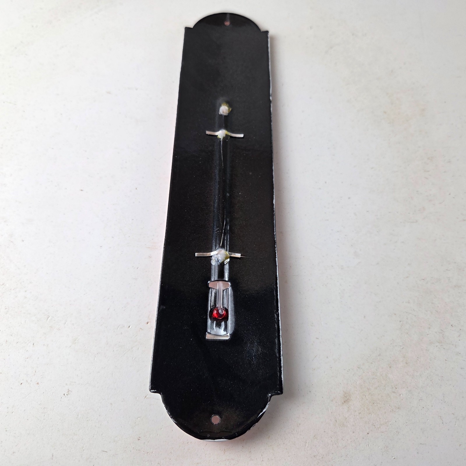 Vintage Lion Gas Sign – Service Station Pump Ad Sign on Porcelain Thermometer