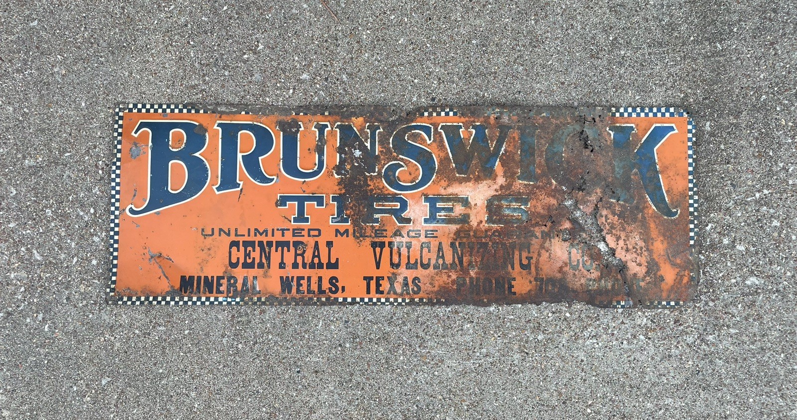 Brunswick Tires Mineral Wells Tx Tin Sign 28” x 9.5”