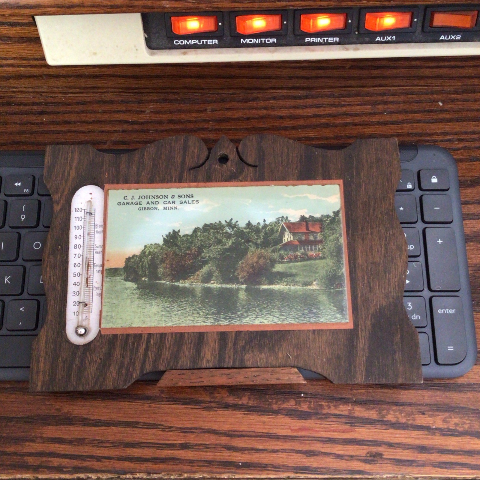 6.5” Wide C J JOHNSON GARAGE CAR SALES GIBBON MINN 1920’s ADVERTISING PICTURE