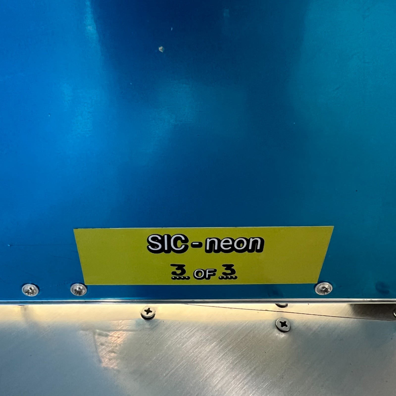 Ferrari Servizio Assistenza – Lightbox (Small – Metal)