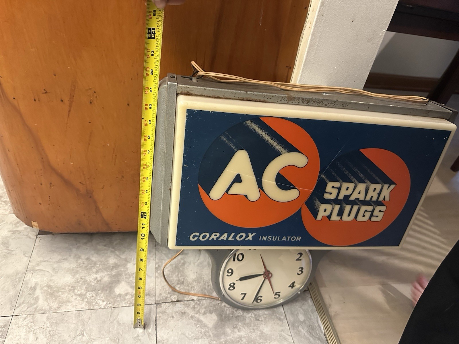 RARE 1950S AC SPARK PLUGS SIGN W/ WORKING LIGHT AND CLOCK – AUTOMOTIVE GARAGE