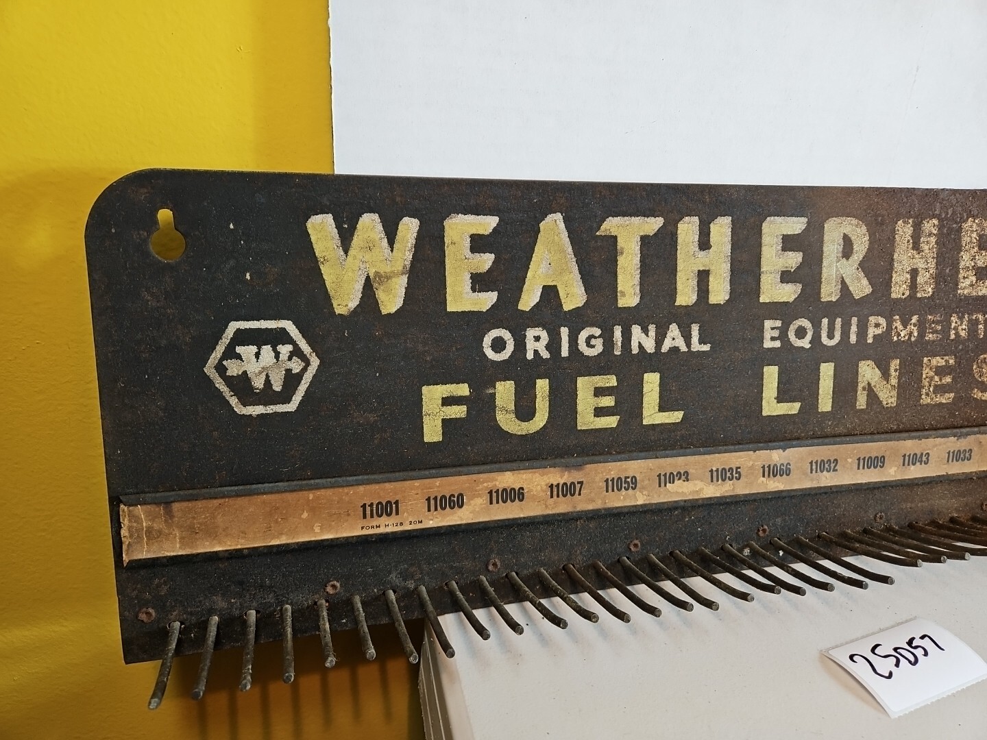 Weatherhead Original Equipment Fuel Lines Vintage Display Rack Sign 25D57