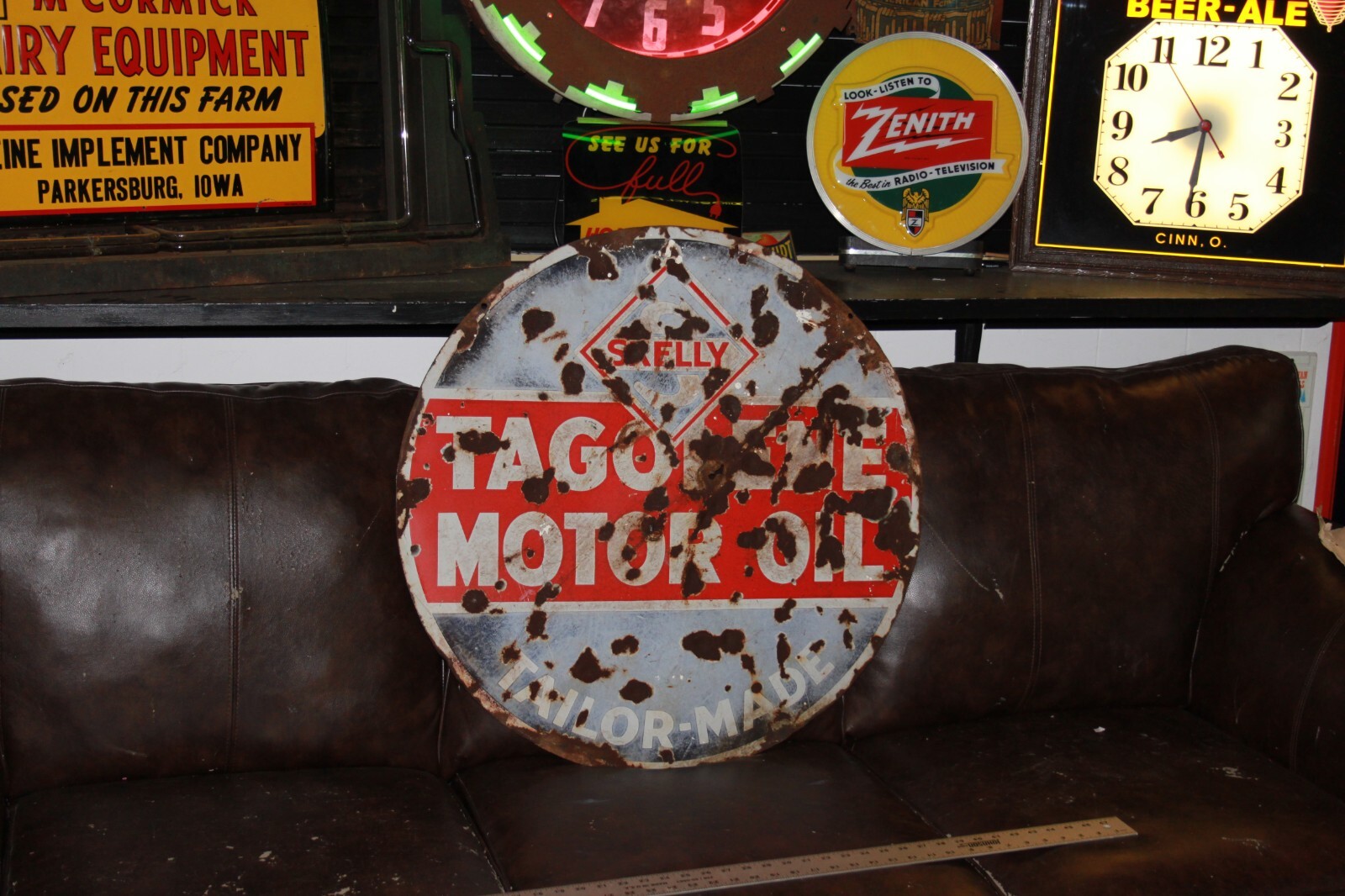 SCARCE 1930s SKELLY MOTOR OIL DEALER 2-SIDED PORCELAIN SIGN SERVICE GAS CAR