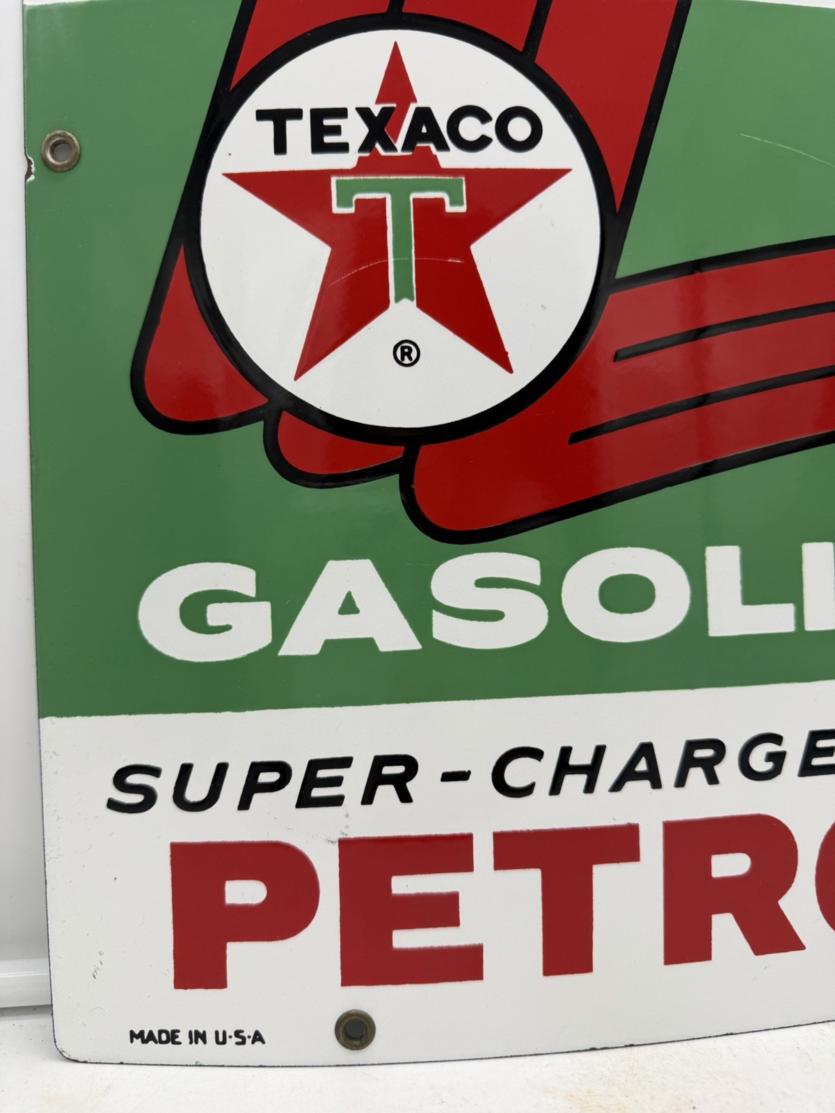 3-8-63 LARGE ORIGINAL & AUTHENTIC ”TEXACO SKY CHIEF” 18X12 INCH PORCELAIN