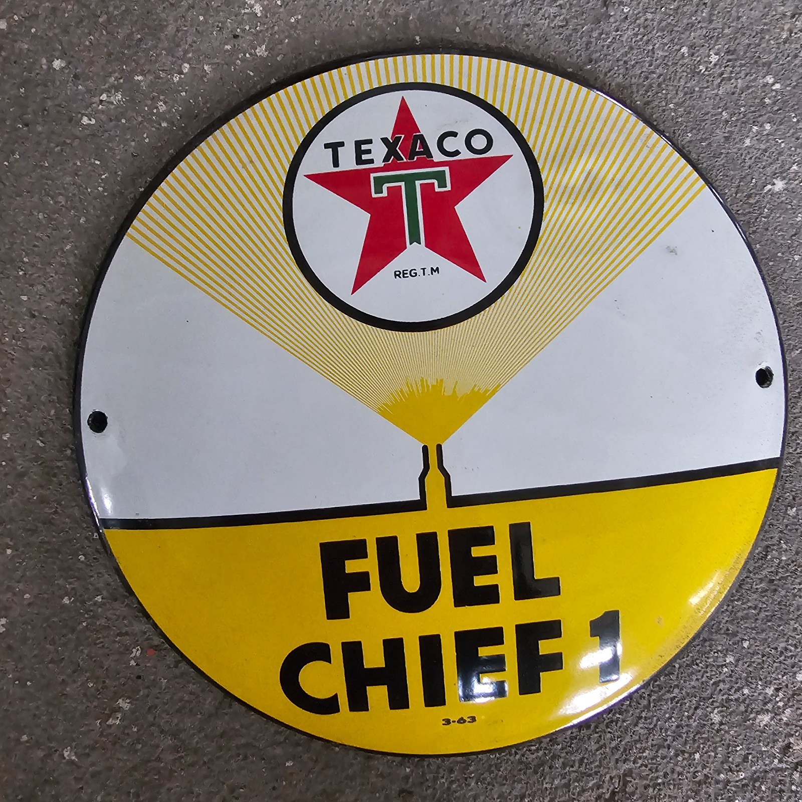 VINTAGE TEXACO FUEL CHIEF 1 OLD US GASOLINE OIL GAS PUMP ENAMEL PORCELAIN SIGN