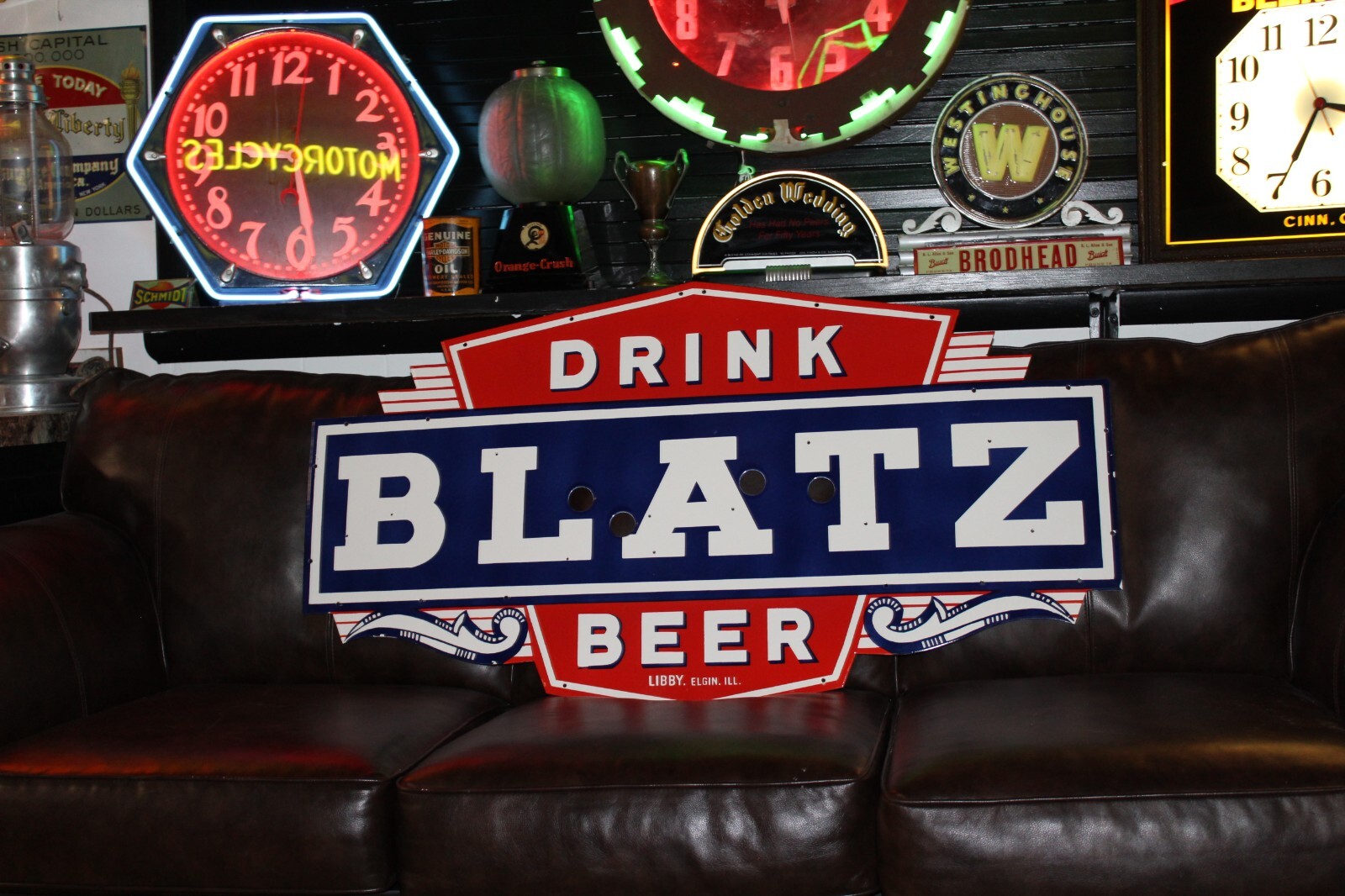 DRINK BLATZ BEER MILWAUKEE PORCELAIN METAL NEON SIGN SKIN BREWING BAR PABST GAS