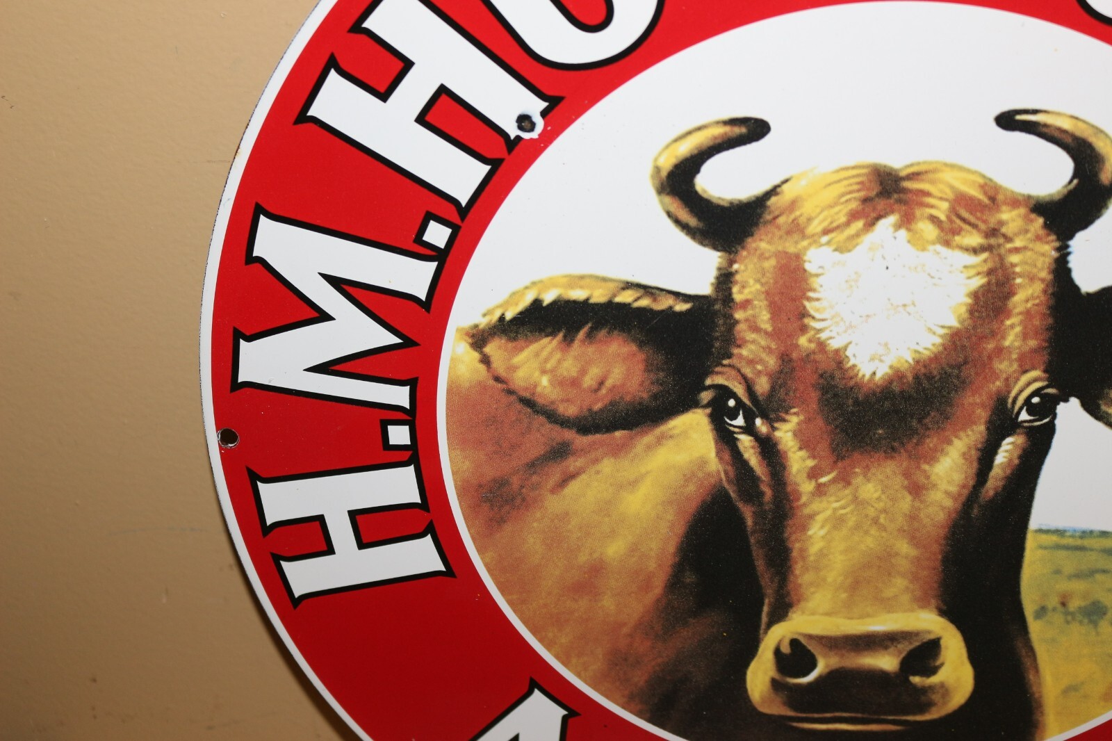 Large H.M. Hood & Sons Milk Dairy Farm Cow 18″ Porcelain Metal Gas Oil Sign