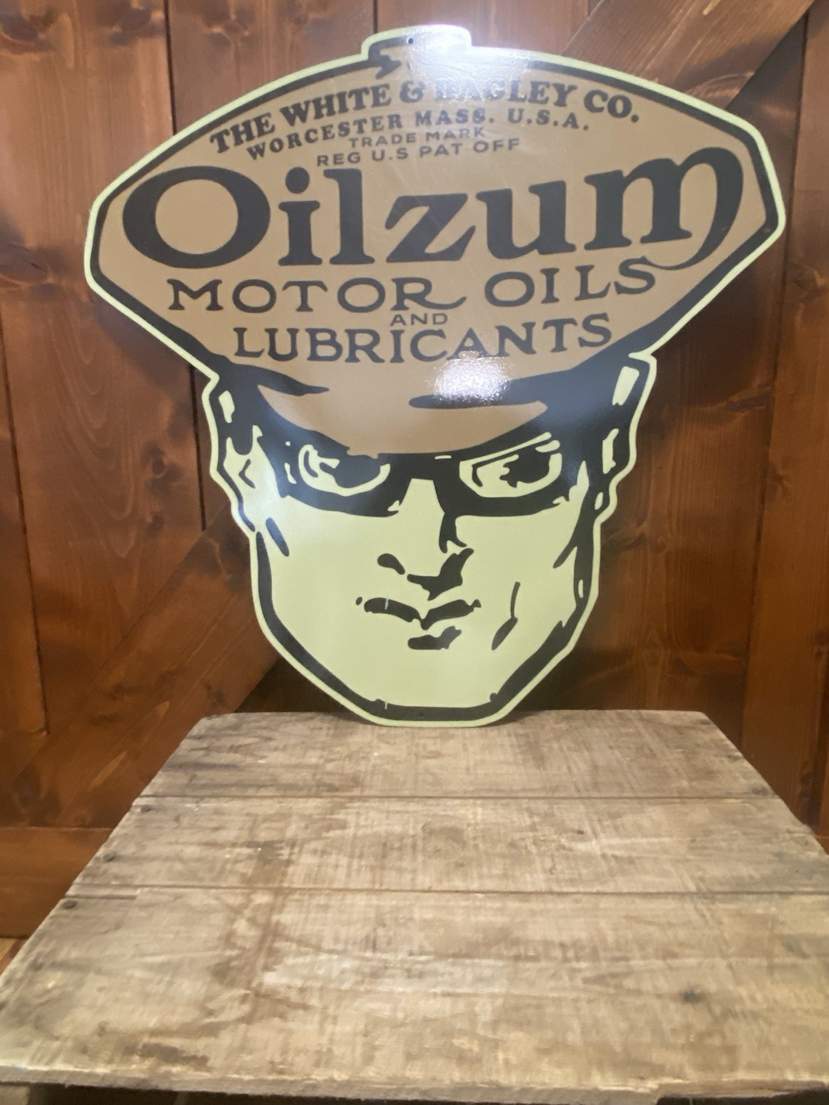 OILZUM Motor Oils & Lubricants Advertising Sign Gas & Oil Beige/Black/Green