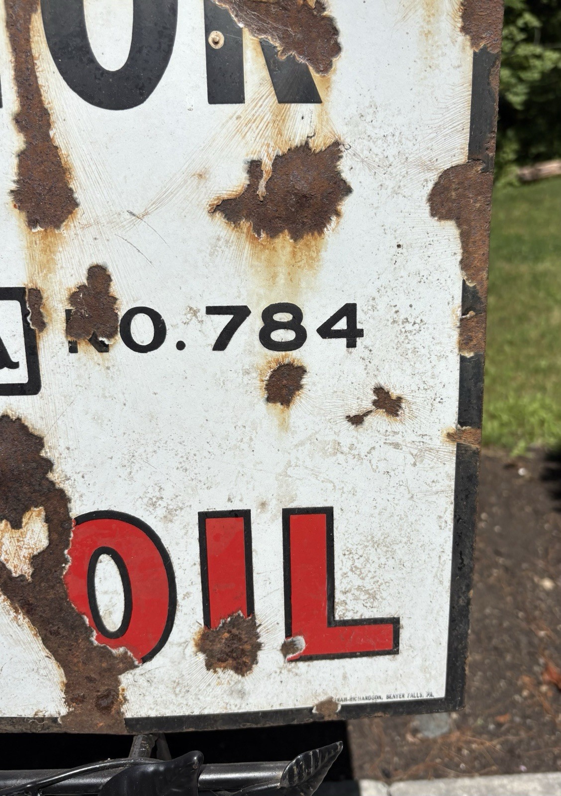 Ultra Rare 1/1 1930s PENN Motor Oil Mass Porcelain DSP Sign