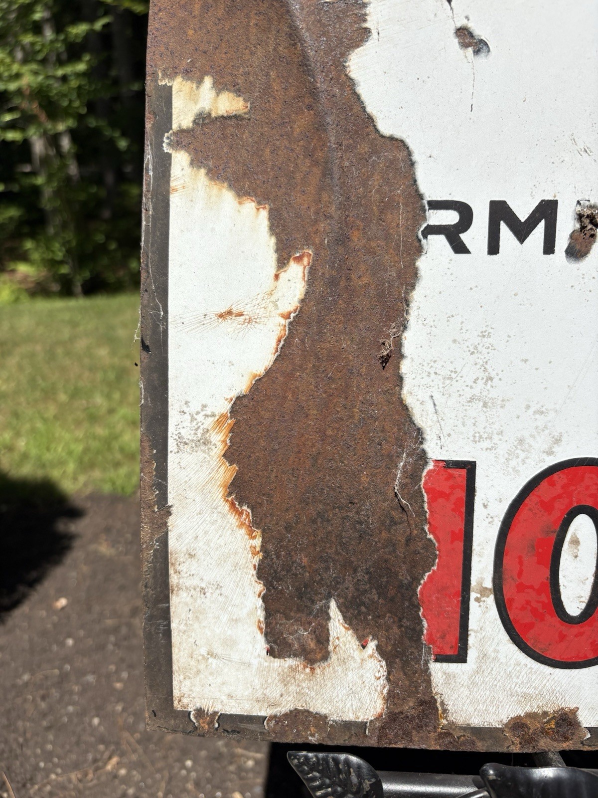 Ultra Rare 1/1 1930s PENN Motor Oil Mass Porcelain DSP Sign