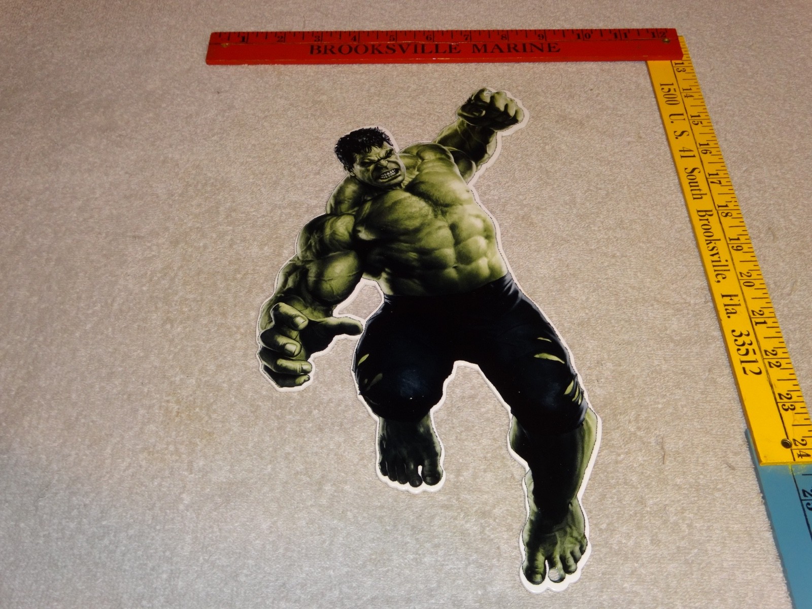 VINTAGE THE INCREDIBLE HULK BRUCE BANNER 13″ ENAMEL METAL MARVEL COMIC HERO SIGN