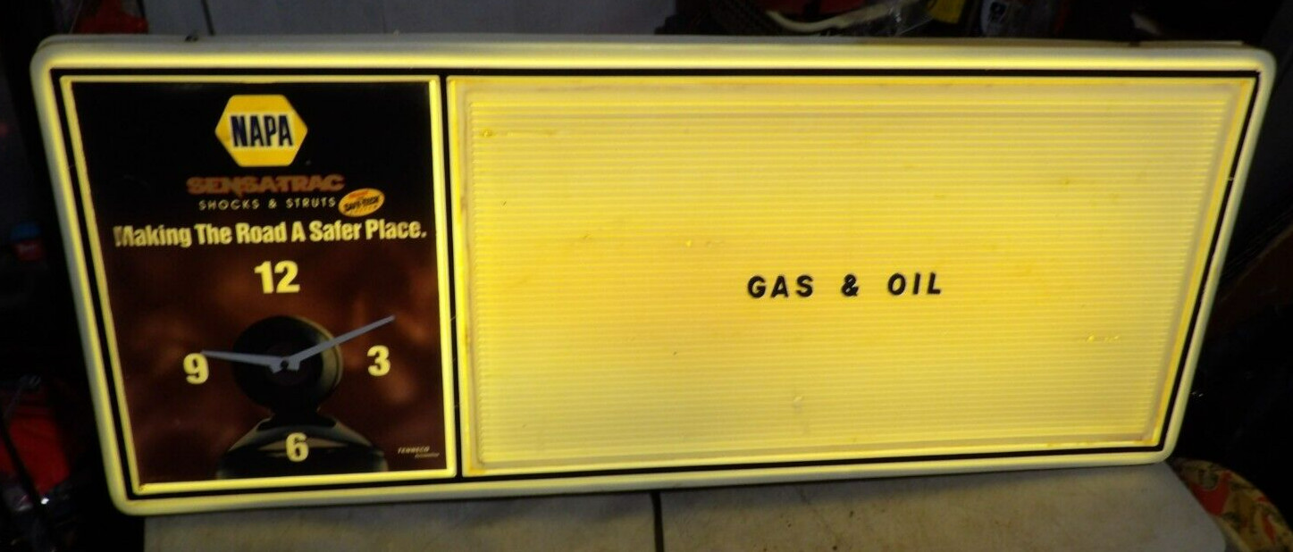 VTG NAPA Auto Parts Sensatrac Shocks & Struts Lighted Message Board Clock Sign