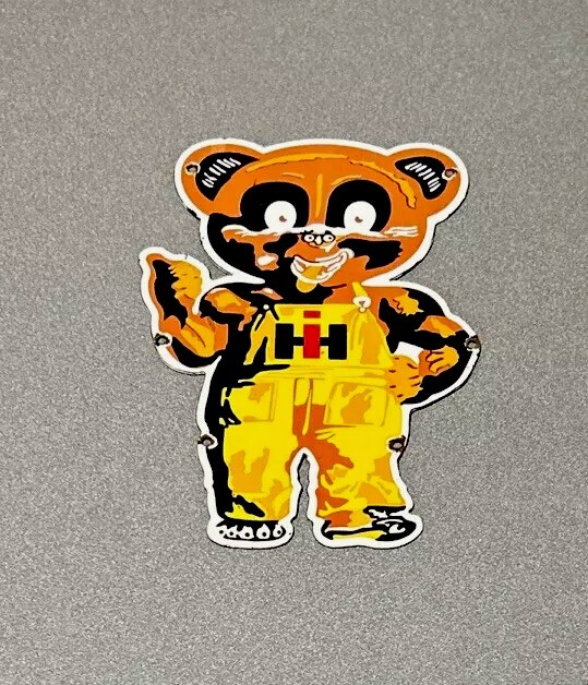VINTAGE 12” INTERNATIONAL HARVESTER BEAR PORCELAIN SIGN CAR GAS OIL TRUCK
