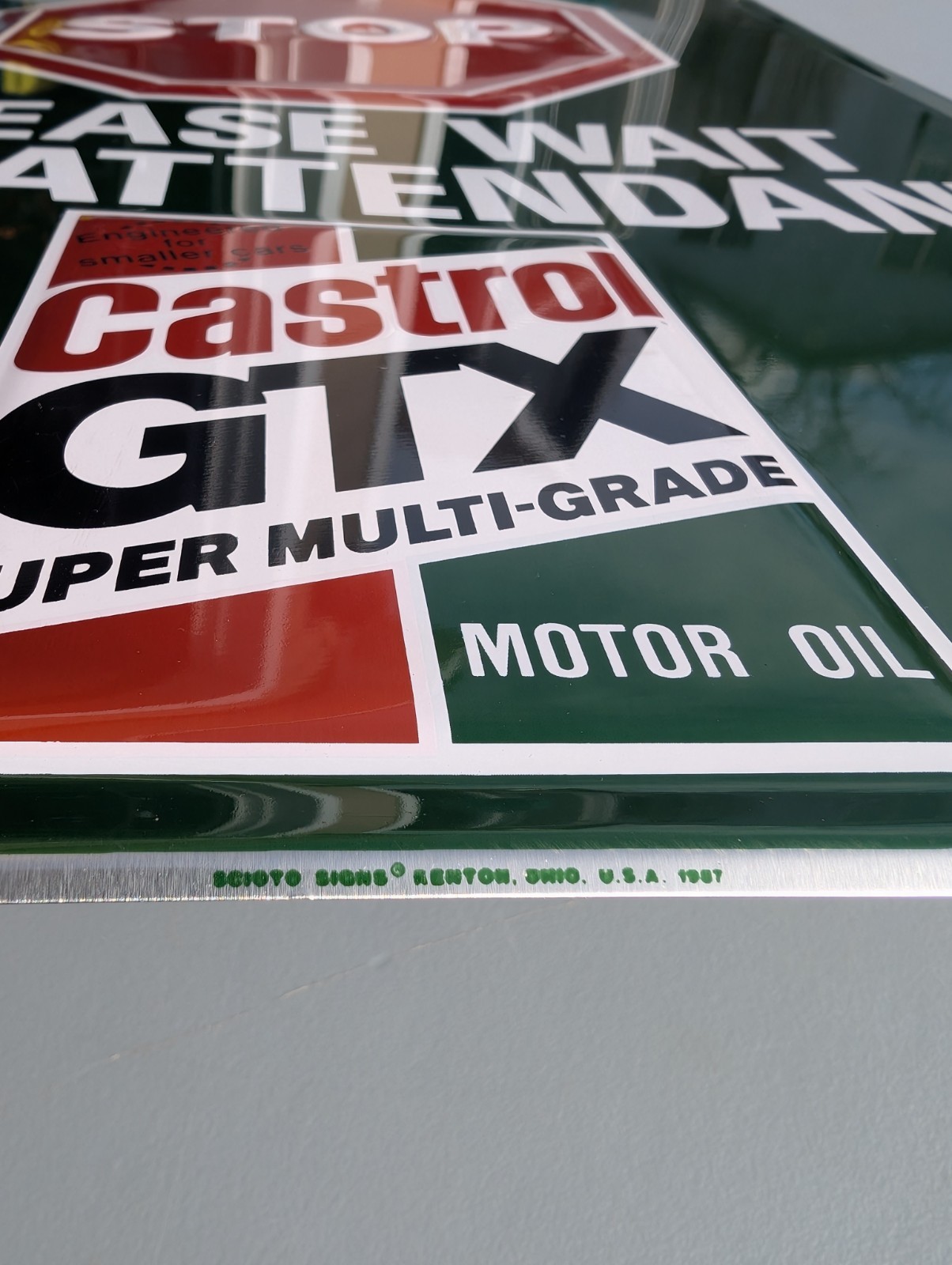 Vintage 1987 Castrol STOP please wait for attendant SIGN NOS ORIGINAL PACKAGING